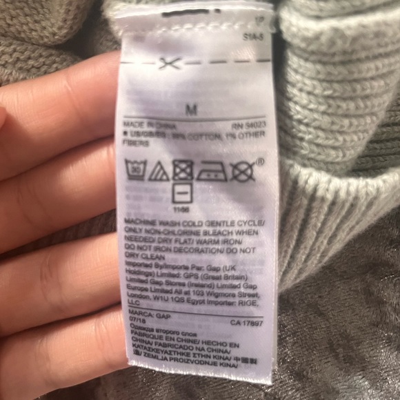 GAP Women's Medium Metallic Heart Sweater - Picture 3 of 3